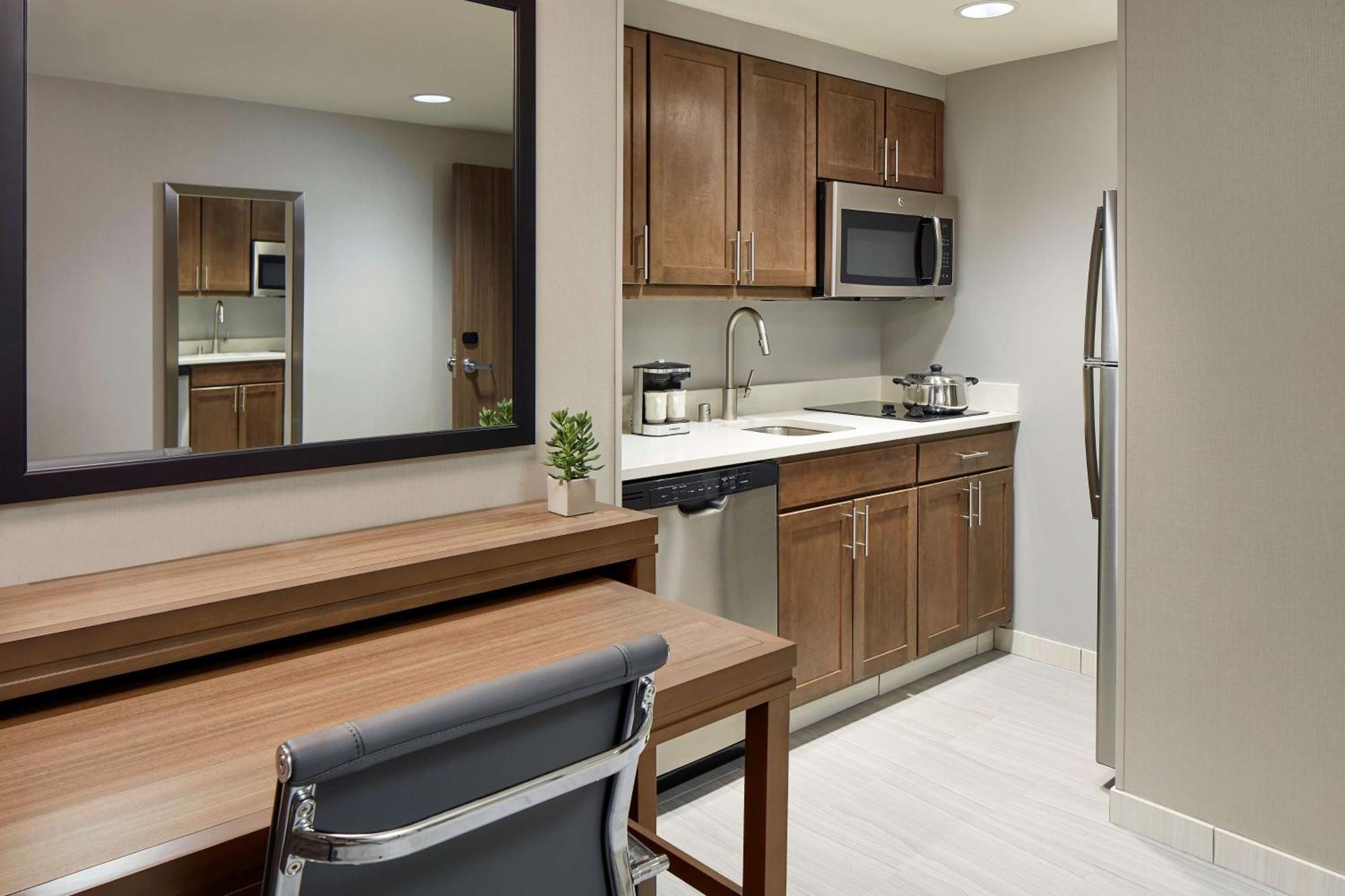 Homewood By Hilton Angeles Redondo Hotel Redondo Beach