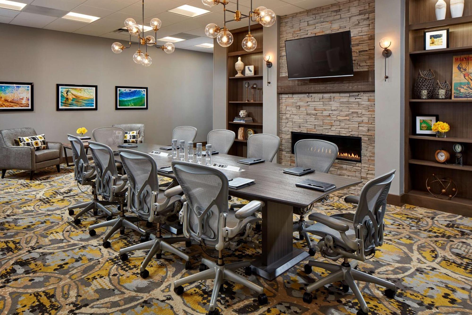 Hotel Homewood By Hilton Angeles Redondo