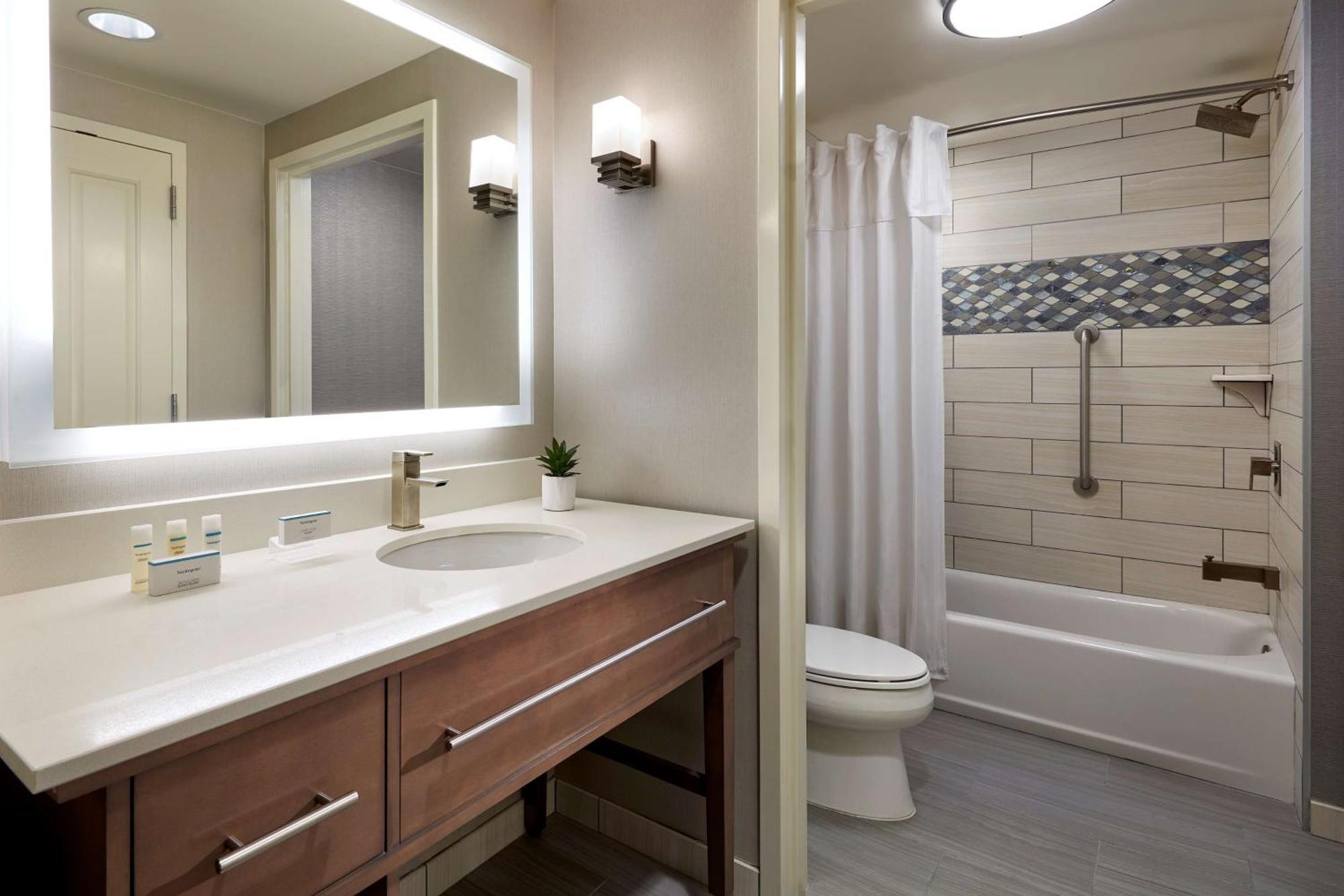 Homewood By Hilton Angeles Redondo Hotel Redondo Beach