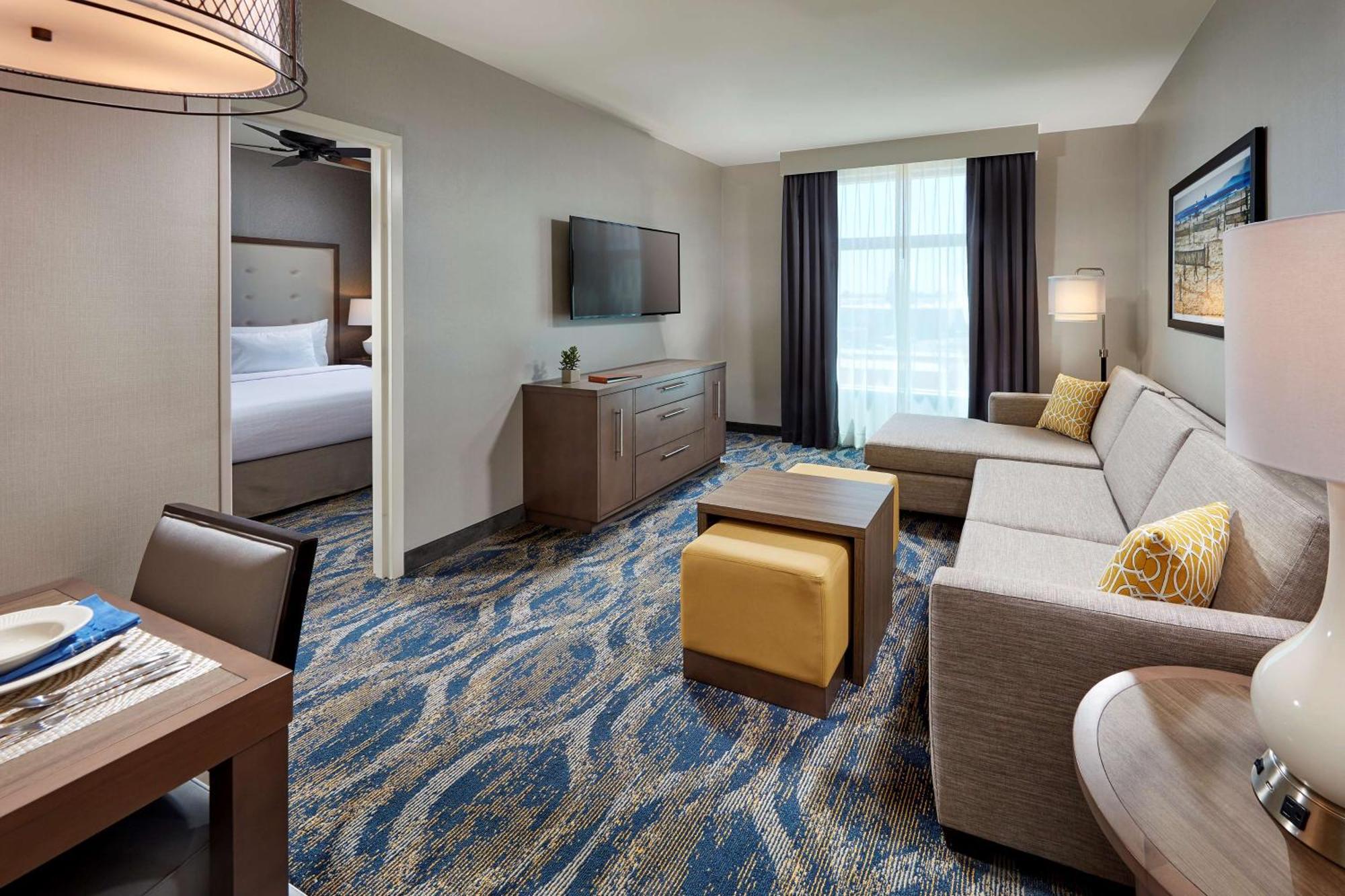 Hotel Homewood By Hilton Angeles Redondo 3*