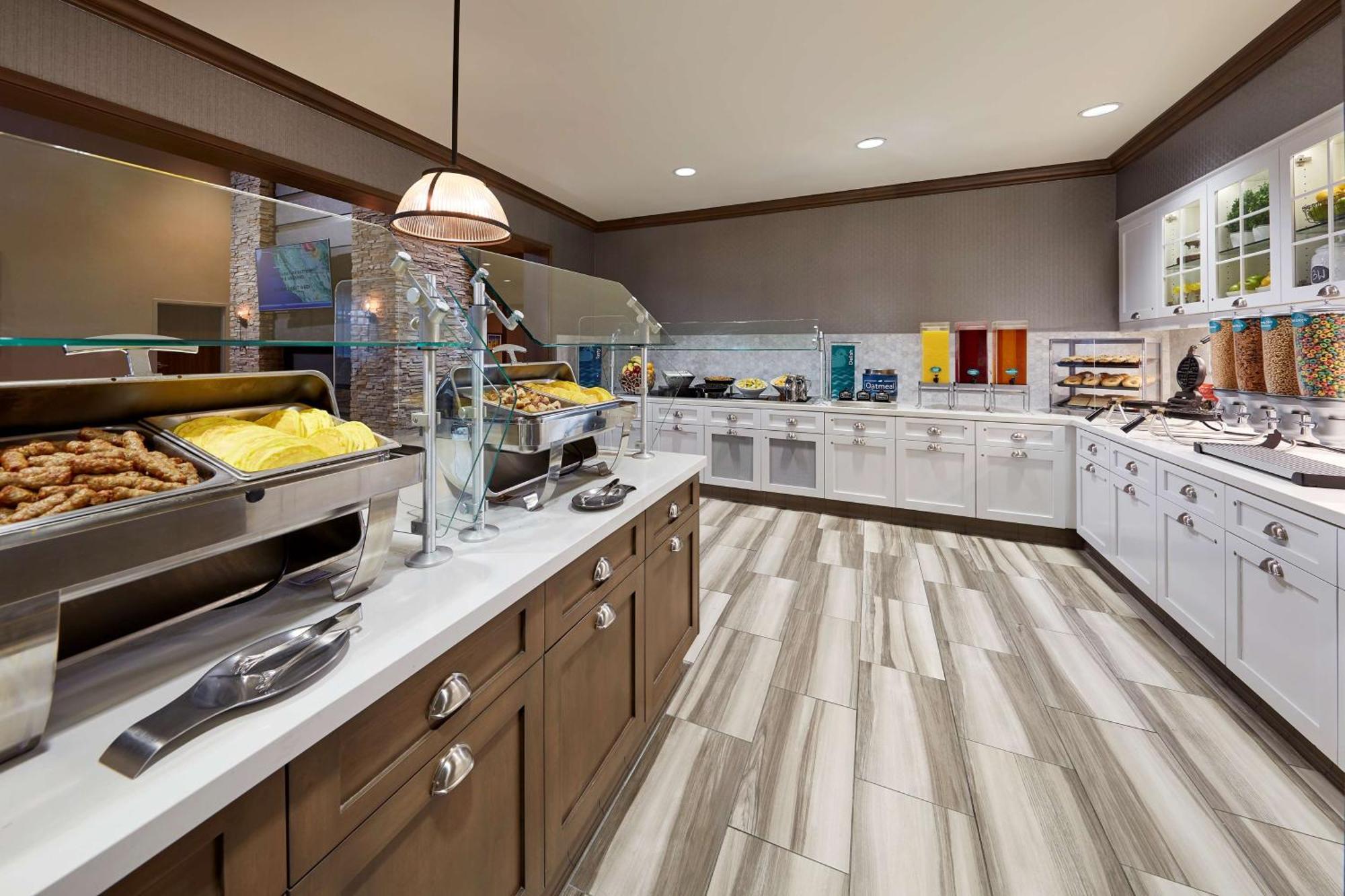 Homewood By Hilton Angeles Redondo