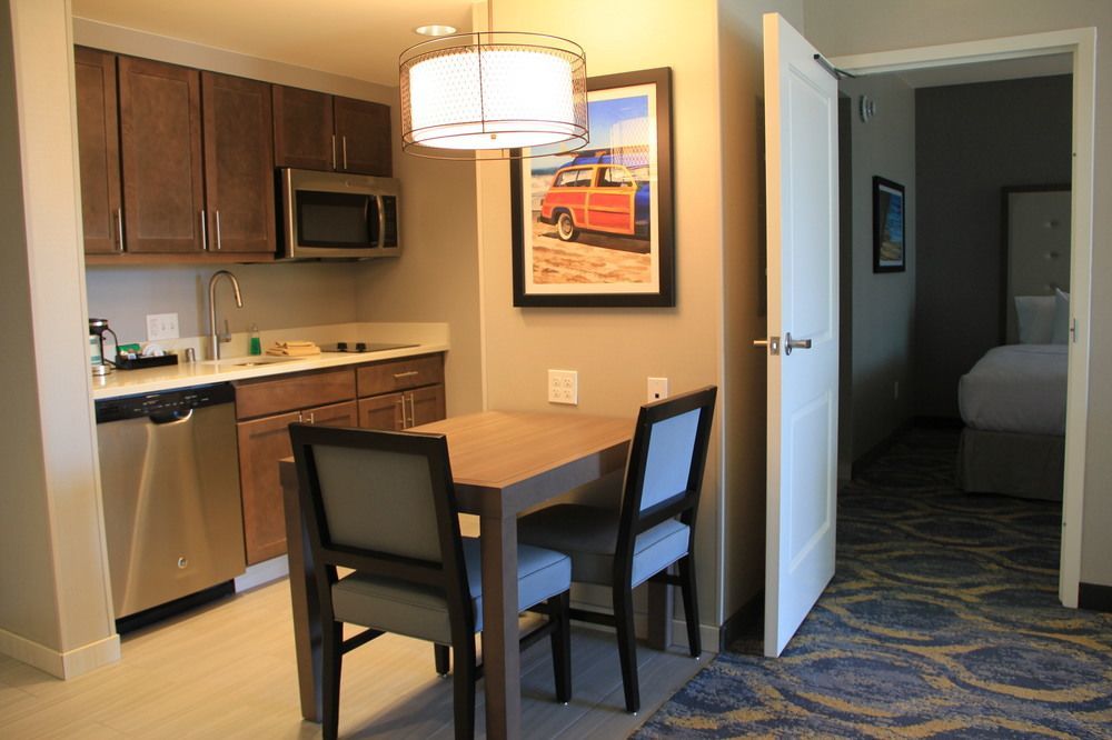 Homewood By Hilton Angeles Redondo